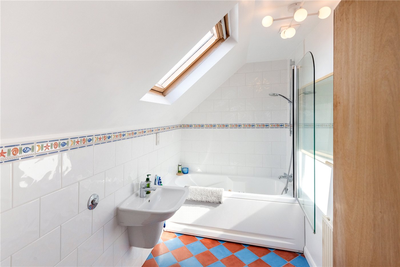Bedroom 5 Ensuite